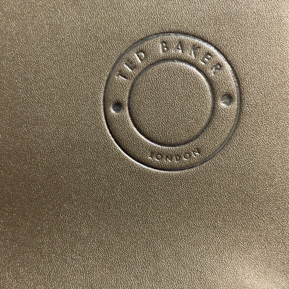 Ted Baker NWT mixed media, metallic gold,quality genuine leather crossbody party - Picture 4 of 12